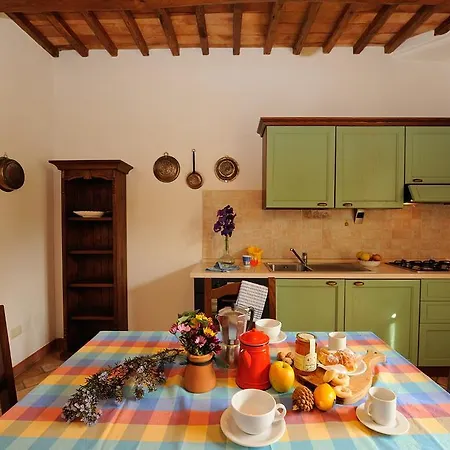 Alloggio per agriturismo L'antica Fattoria *